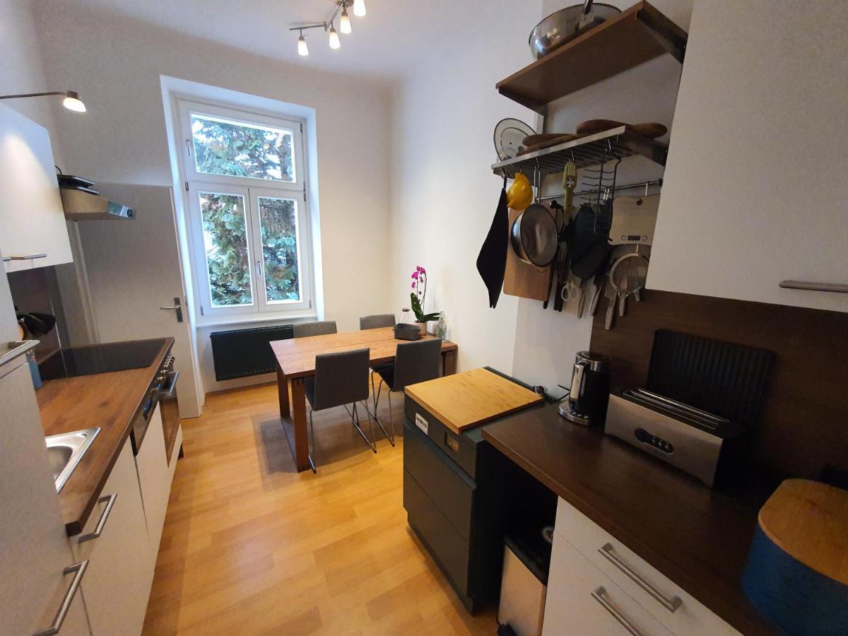 Central Graz Apartments By Payman Club Экстерьер фото