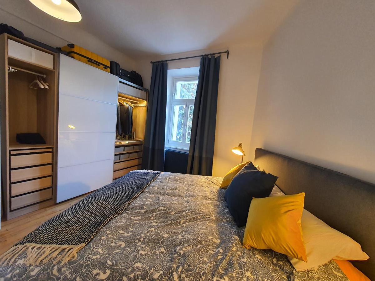 Central Graz Apartments By Payman Club Экстерьер фото